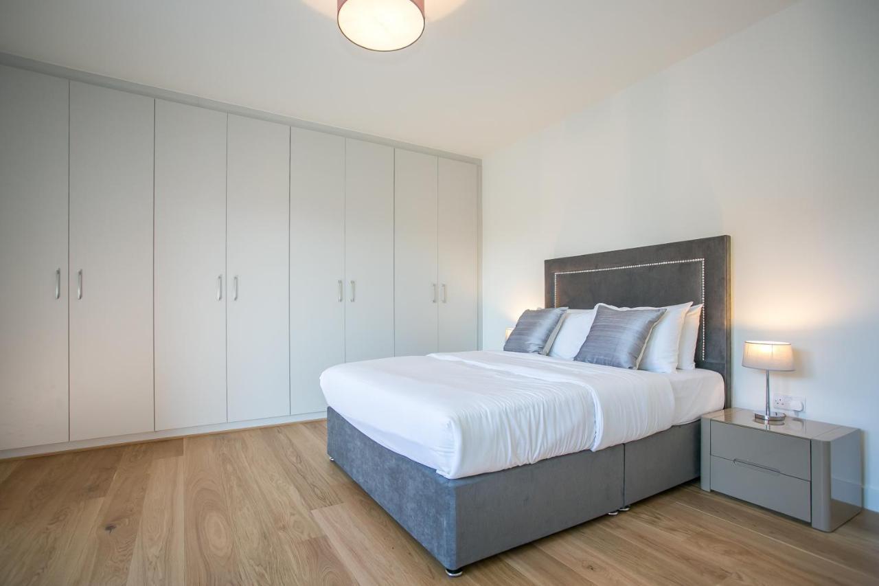 דבלין Grand Canal Square Apartments מראה חיצוני תמונה