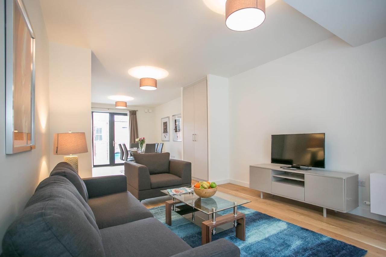 דבלין Grand Canal Square Apartments מראה חיצוני תמונה