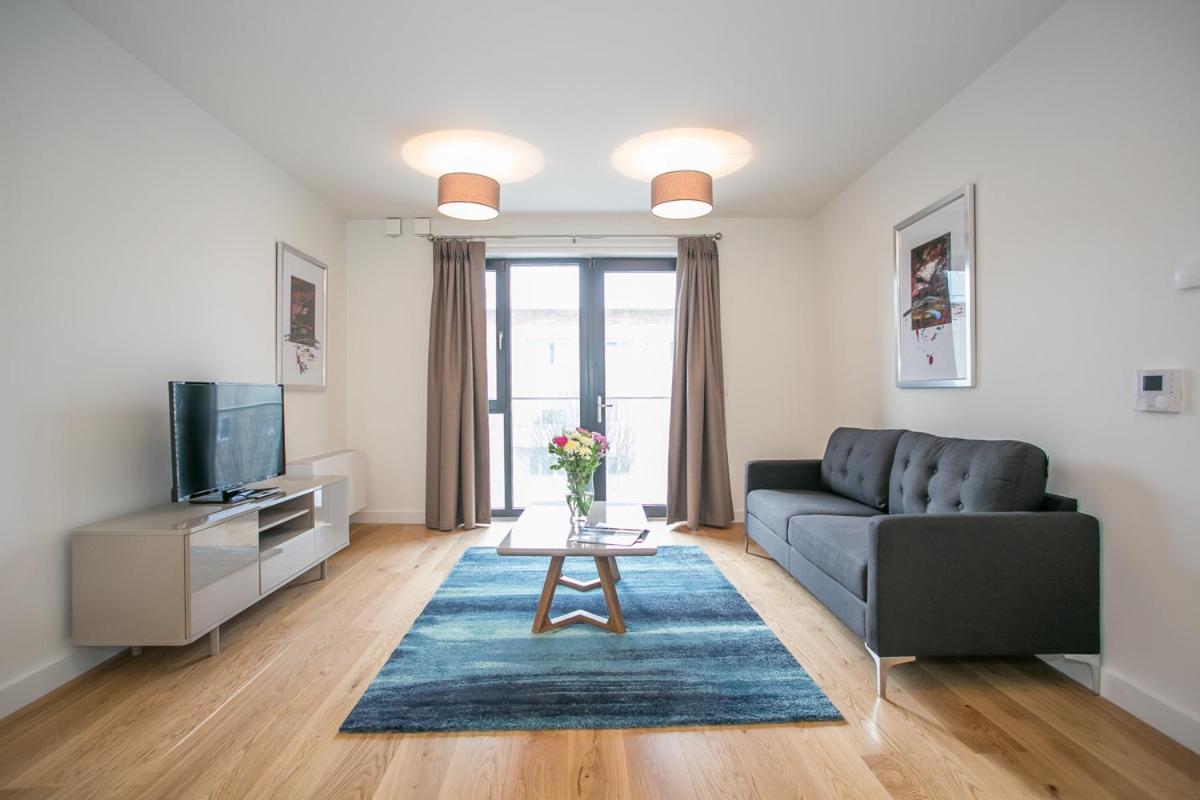 דבלין Grand Canal Square Apartments מראה חיצוני תמונה