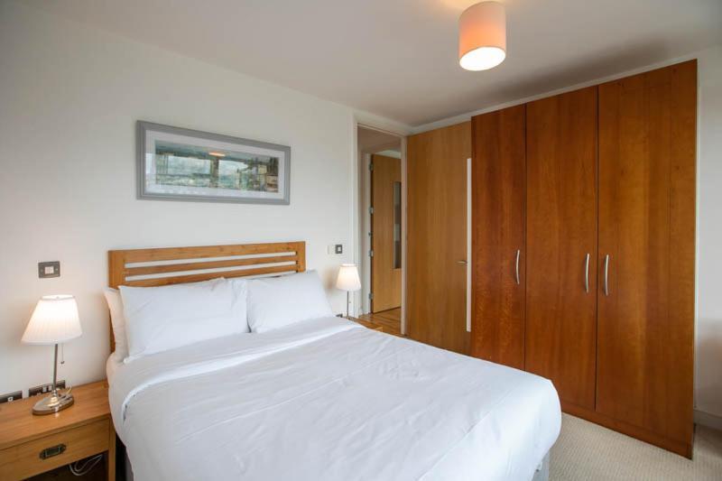 דבלין Grand Canal Square Apartments מראה חיצוני תמונה