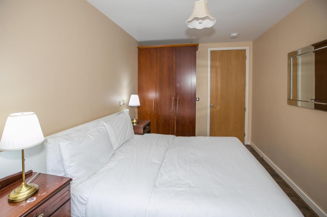 דבלין Grand Canal Square Apartments מראה חיצוני תמונה