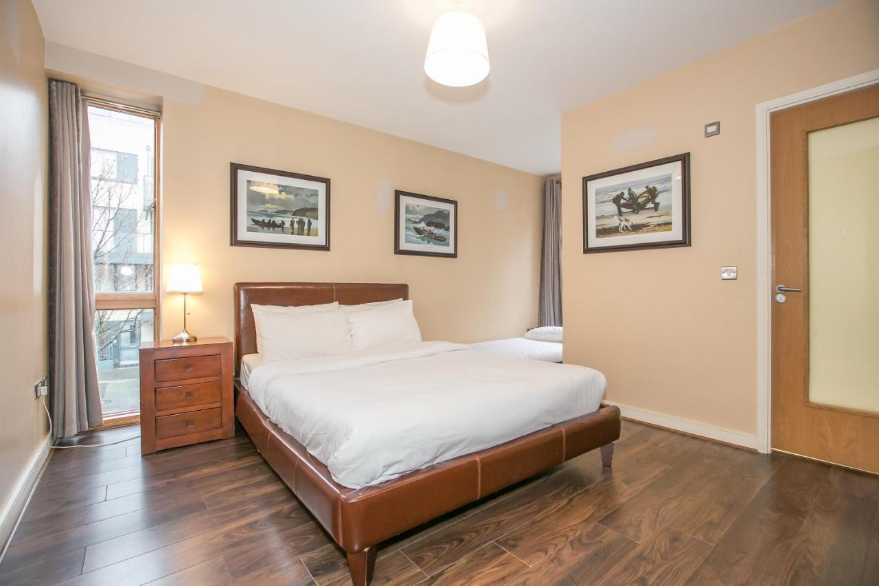 דבלין Grand Canal Square Apartments מראה חיצוני תמונה