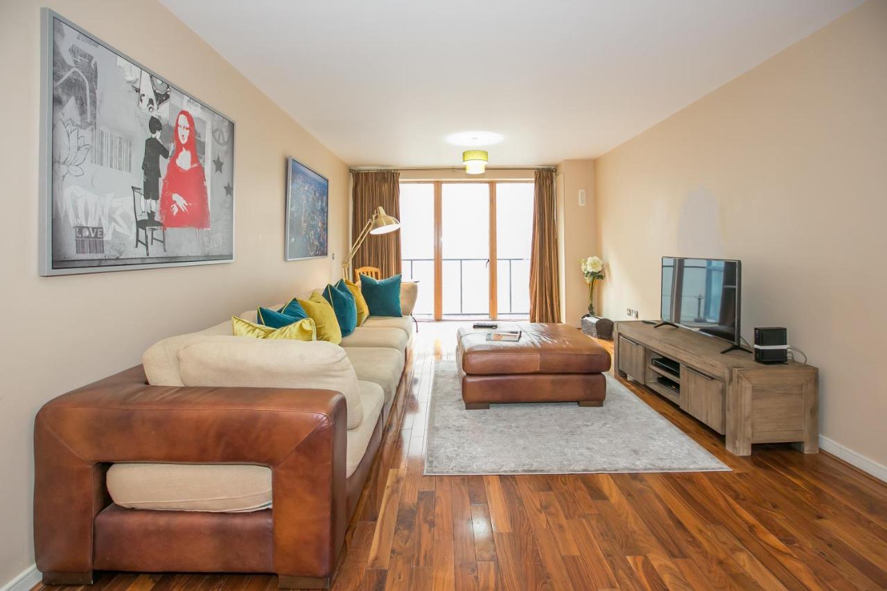 דבלין Grand Canal Square Apartments מראה חיצוני תמונה