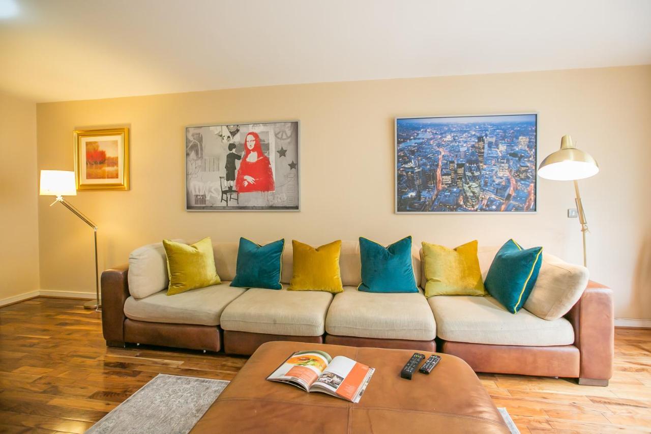 דבלין Grand Canal Square Apartments מראה חיצוני תמונה